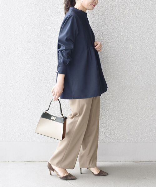 SHIPS（シップス）の「*〈手洗い可能/イージーケア〉ピンタックサッカーブラウス◇（シャツ/ブラウス・レディース・ライトグレー/ライトブルー/ネイビー/オフホワイト・ONE SIZE）」の18枚目の写真