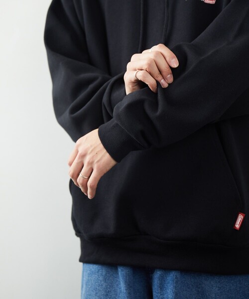 COLEMAN(コールマン)の「Coleman/コールマン Coleman×リド・ブレイク/ランタン柄/裏毛/パーカー(パーカー・メンズ・オフホワイト/ブラック/グレー/オリーブ・MEDIUM/LARGE)」の11枚目の写真