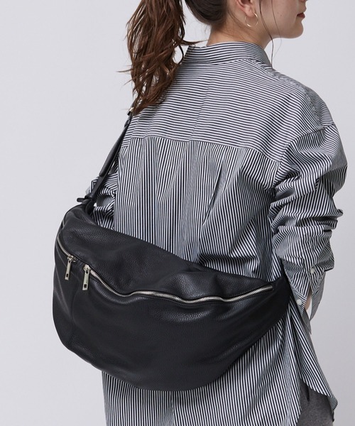 BEVINI(べヴィニ)の「★新色登場★BEVINI / BodyBag(ボディバッグ/ウエストポーチ・レディース・キャメル/ネイビー/ブラック・FREE)」の2枚目の写真