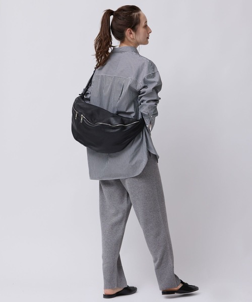 BEVINI(べヴィニ)の「★新色登場★BEVINI / BodyBag(ボディバッグ/ウエストポーチ・レディース・キャメル/ネイビー/ブラック・FREE)」の17枚目の写真