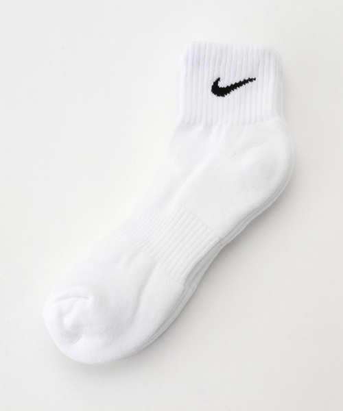 NIKE(ナイキ)の「NIKE / 3パック クォーターSOX(ソックス/靴下・メンズ・ホワイト・ONE SIZE)」の7枚目の写真