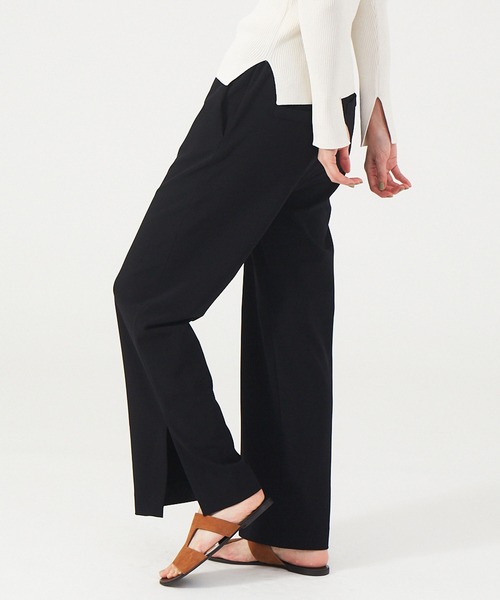 qualite(カリテ)の「サイドスリットスリムイージーパンツ(その他パンツ・レディース・ブラック/ベージュ・38/40/36)」の2枚目の写真