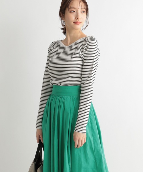 Andemiu（アンデミュウ）の「テレコボーダーＶネックＬＳ272902（Tシャツ/カットソー・レディース・ホワイト/ブラック/ブラウン・FREE）」の22枚目の写真