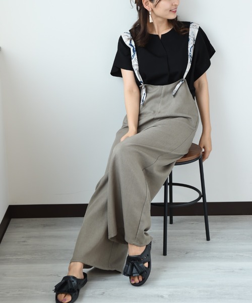 INTERPLANET（インタープラネット）の「【ＷＥＢ限定】チェーンプリントサロペット（サロペット/オーバーオール・レディース・ブラック/ベージュ/カーキ・FREE）」の3枚目の写真