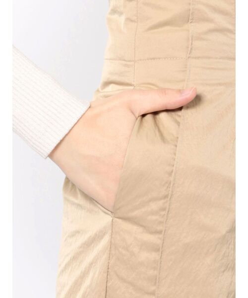 EMODA（エモダ）の「スイッチングラインフレアパンツ（その他パンツ・レディース・ブラック/ベージュ/ブルー・SMALL/MEDIUM）」の16枚目の写真