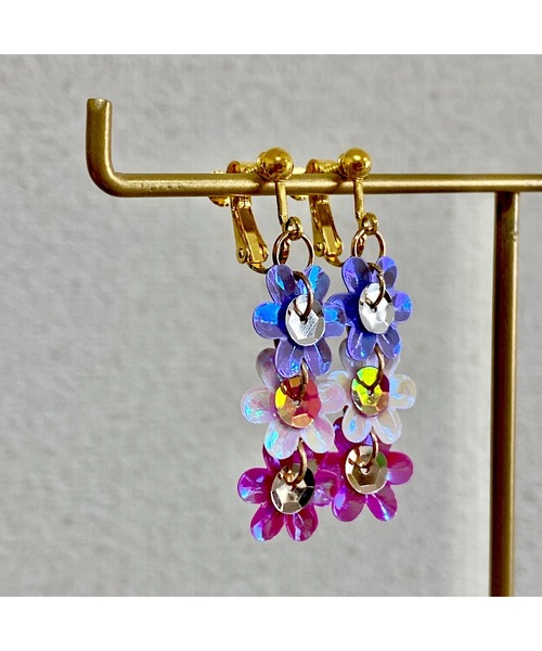 tone（トーン）の「【LoveAmooN】 flower flower flower(MA)（イヤリング・レディース・ホワイト/パープル/ピンク/その他・FREE）」の7枚目の写真