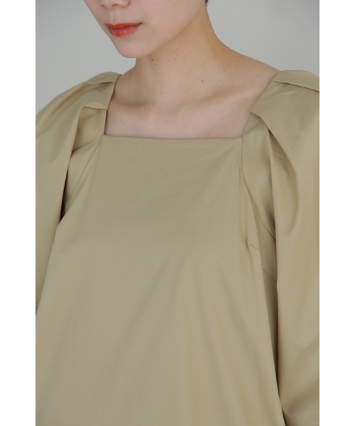 ROSE BUD（ローズバッド）の「袖ボリュームワンピース（ワンピース・レディース・ブラック/ベージュ・FREE）」の9枚目の写真