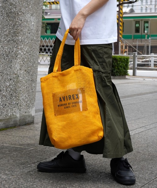 AVIREX（アヴィレックス）の「【直営店限定】MESH VERTICAL BAG/ メッシュバーチカルバッグ（トートバッグ・レディース・チャコール/ナチュラル/イエロー・FREE）」の21枚目の写真
