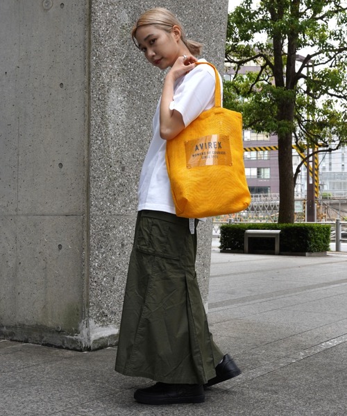 AVIREX（アヴィレックス）の「【直営店限定】MESH VERTICAL BAG/ メッシュバーチカルバッグ（トートバッグ・レディース・チャコール/ナチュラル/イエロー・FREE）」の20枚目の写真