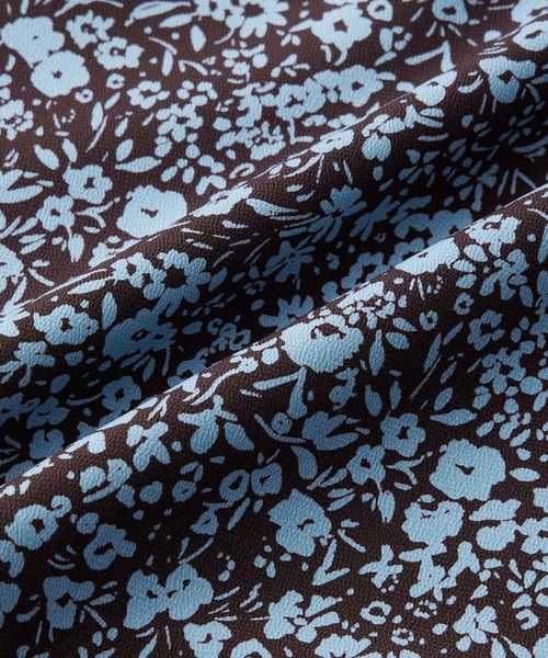 ROPE'（ロペ）の「レーヨンライクポリフラワープリントワンピース（ワンピース・レディース・ブラウン/ブラック・38/36）」の16枚目の写真