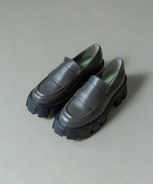 MARECHAL TERRE（マルシャルテル）の「ローファー（ローファー・レディース・ブラック/ネイビー/ブラウン/カーキ・22.5/24.5/23.5）」の6枚目の写真