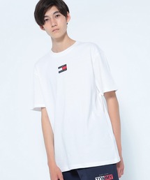 バッジロゴTシャツ