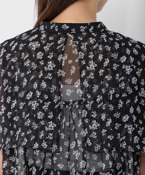 mysty woman（ミスティウーマン）の「【無地＆花柄】レイヤーカラーノスリシャツ 297703（シャツ/ブラウス・レディース・ブラック/パープル/オフホワイト/アイボリー・FREE）」の14枚目の写真