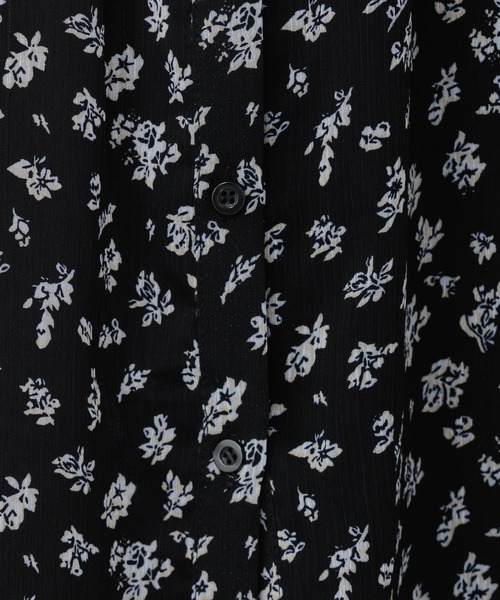 mysty woman（ミスティウーマン）の「【無地＆花柄】レイヤーカラーノスリシャツ 297703（シャツ/ブラウス・レディース・ブラック/パープル/オフホワイト/アイボリー・FREE）」の19枚目の写真