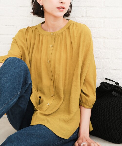 SHOO・LA・RUE（シューラルー）の「◆スラブバンドカラーシャツ（シャツ/ブラウス・レディース・ブラック/ダークグリーン/オフホワイト/マスタード・00）」の4枚目の写真