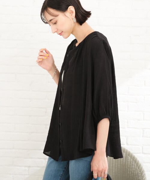 SHOO・LA・RUE（シューラルー）の「◆スラブバンドカラーシャツ（シャツ/ブラウス・レディース・ブラック/ダークグリーン/オフホワイト/マスタード・00）」の13枚目の写真