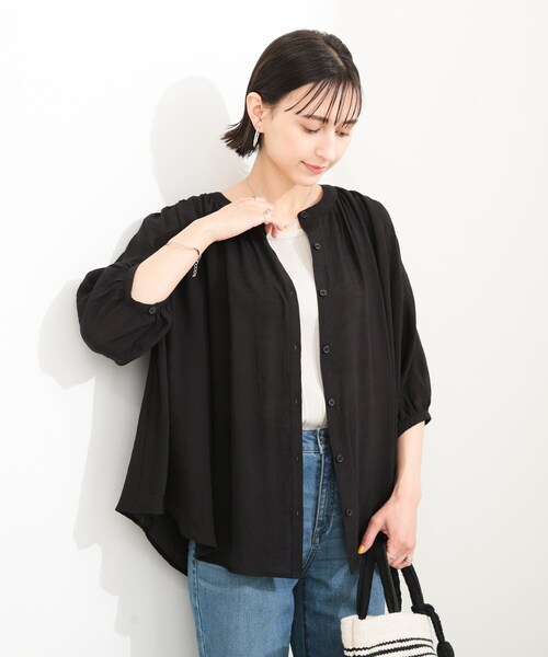 SHOO・LA・RUE（シューラルー）の「◆スラブバンドカラーシャツ（シャツ/ブラウス・レディース・ブラック/ダークグリーン/オフホワイト/マスタード・00）」の15枚目の写真