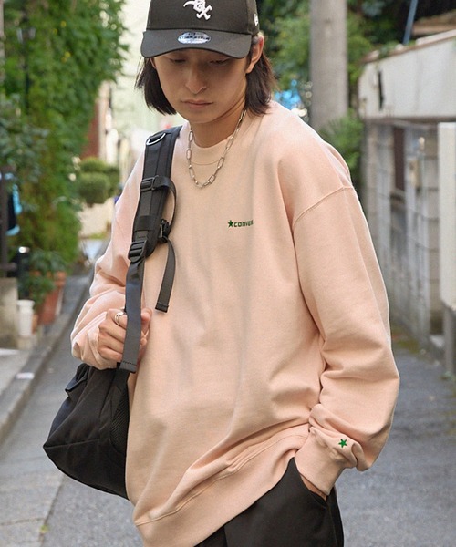 CONVERSE（コンバース）の「CONVERSE/コンバース ロゴ刺繍 ビッグシルエット裏毛クルースウェット（スウェット・メンズ・サックスブルー/オフホワイト/レッド/グリーン/ブラック/ピンク・L/M）」の5枚目の写真