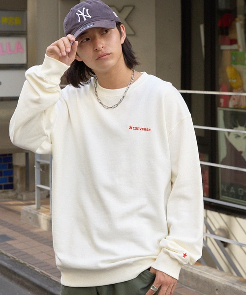 CONVERSE（コンバース）の「CONVERSE/コンバース ロゴ刺繍 ビッグシルエット裏毛クルースウェット（スウェット・メンズ・サックスブルー/オフホワイト/レッド/グリーン/ブラック/ピンク・L/M）」の9枚目の写真