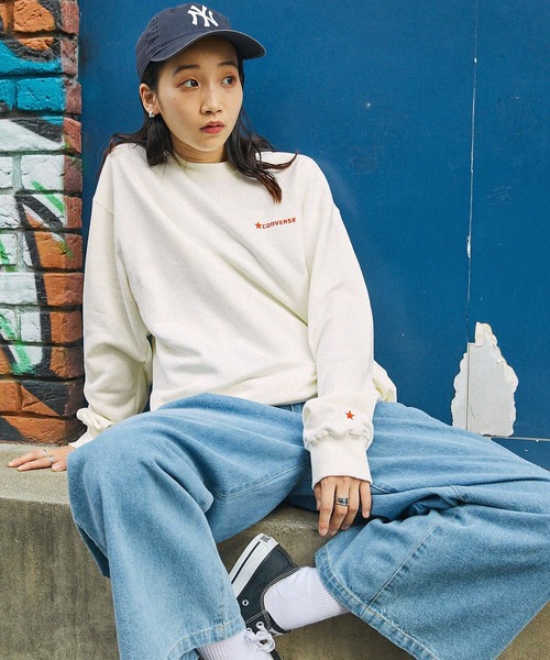 CONVERSE（コンバース）の「CONVERSE/コンバース ロゴ刺繍 ビッグシルエット裏毛クルースウェット（スウェット・メンズ・サックスブルー/オフホワイト/レッド/グリーン/ブラック/ピンク・L/M）」の21枚目の写真