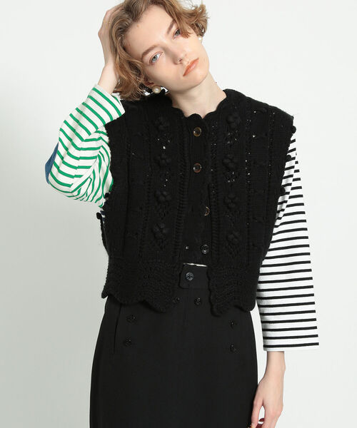 BEAMS BOY(ビームスボーイ)の「BEAMS BOY / アラン カーディガン ベスト(ベスト・レディース・ブラック/オフホワイト/レッド系その他3・ONE SIZE)」の12枚目の写真