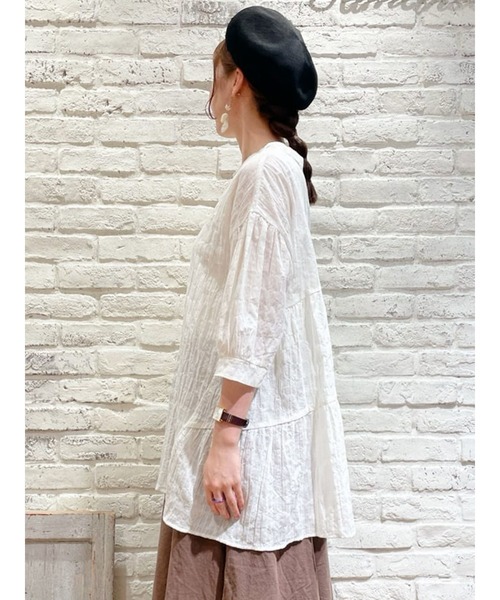 Samansa Mos2（サマンサ モスモス）の「柄アソート後ろティアードチュニック（シャツ/ブラウス・レディース・キナリ/オレンジ/グリーン/チャコール・ﾌﾘ-）」の11枚目の写真