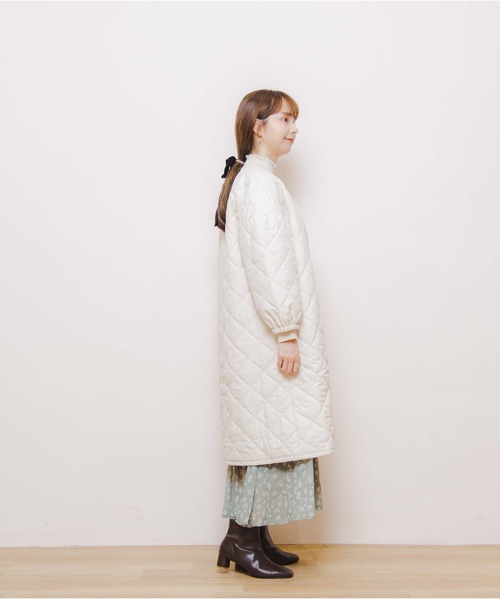 flower（フラワー）の「バルーンキルティングコート（ダウンジャケット/コート・レディース・ブラウン/アイボリー・FREE）」の13枚目の写真