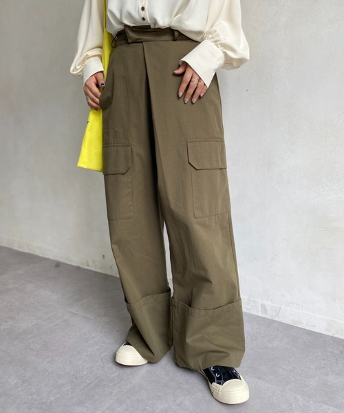 CPCM（シーピーシーエム）の「サイドポケット折り返しワイドパンツ（その他パンツ・レディース・ブラック/ベージュ/カーキ・FREE）」の3枚目の写真