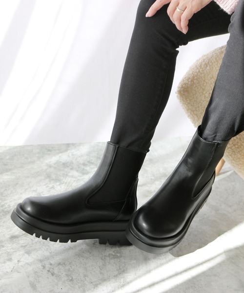 Fin(フィン)の「厚底サイドゴアブーツ【低反発スポンジ入り】(ブーツ・レディース・ブラック・LL/S/M/L)」の11枚目の写真