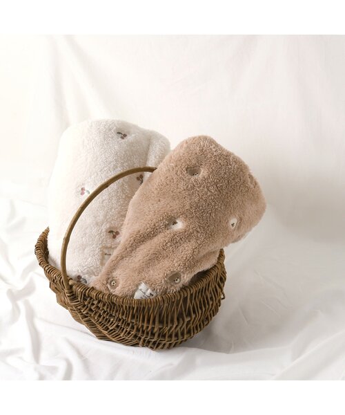 モチーフ刺繍ブランケット