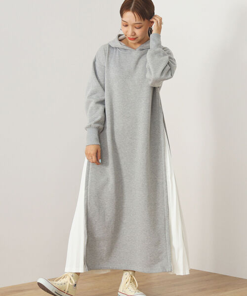 BEAMS HEART(ビームスハート)の「脇プリーツ フーディ ワンピース(ワンピース・レディース・ライトグレー/ブラウン系その他/ブラック/パープル系その他2/ホワイト系その他5・FREE)」の6枚目の写真