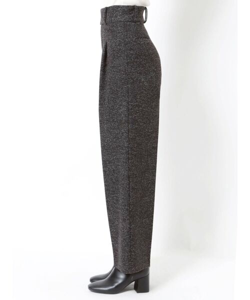 MURUAムルーア ツイードタックパンツ MURUA（ムルーア）の「ツイードタックパンツ（スラックス）」 - WEAR