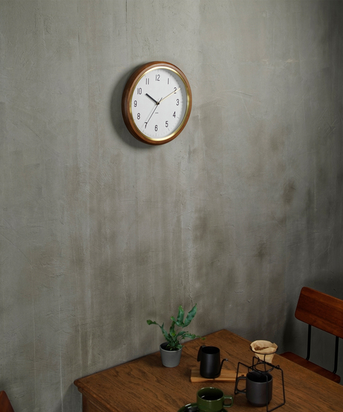 journal standard Furniture (ジャーナルスタンダードファニチャー)の「★Kulta Wall clock 壁掛け 時計(掛け時計・レディース・その他・FREE)」の2枚目の写真
