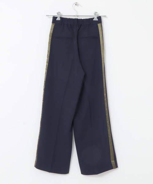 KBF(ケイビーエフ)の「サイドラインスラックス(スラックス・レディース・ネイビー/アイボリー/ボルドー・ONE)」の5枚目の写真