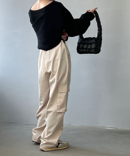 chuclla（チュクラ）の「ワッフルギャザー ワンハンドルバッグ cha22a003（ショルダーバッグ・レディース・シルバー/ブラック・FREE）」の12枚目の写真