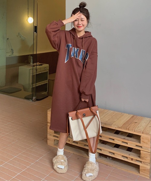 meJane(ミージェーン)の「TEXASロゴ 裏起毛スウェットパーカーワンピース(ワンピース・レディース・ブラウン/ベージュ/ブラック/チャコールグレー・FREE)」の19枚目の写真