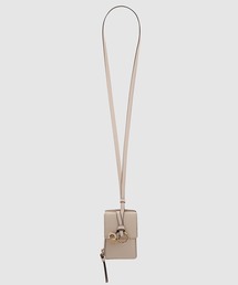 Chloe（クロエ）の「ALPHABET/Slg ChloeCARDHOLDER ON STRAP, Nude