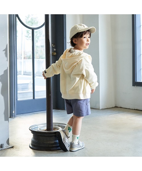 b・ROOM(ビールーム)の「ドロップシンプルジップパーカ(Tシャツ/カットソー・キッズ・アイボリー/ブルーグレー/グリーン/ネイビー/マスタード・100cm/110cm/120cm/130cm/140cm/150cm)」の13枚目の写真