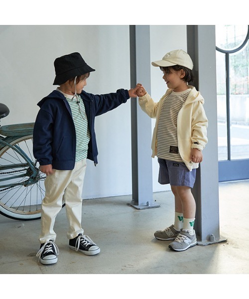 b・ROOM(ビールーム)の「ドロップシンプルジップパーカ(Tシャツ/カットソー・キッズ・アイボリー/ブルーグレー/グリーン/ネイビー/マスタード・100cm/110cm/120cm/130cm/140cm/150cm)」の6枚目の写真