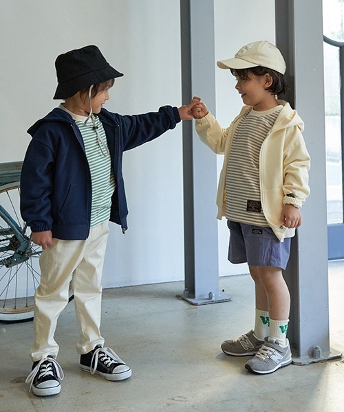 b・ROOM(ビールーム)の「ドロップシンプルジップパーカ(Tシャツ/カットソー・キッズ・アイボリー/ブルーグレー/グリーン/ネイビー/マスタード・100cm/110cm/120cm/130cm/140cm/150cm)」の17枚目の写真