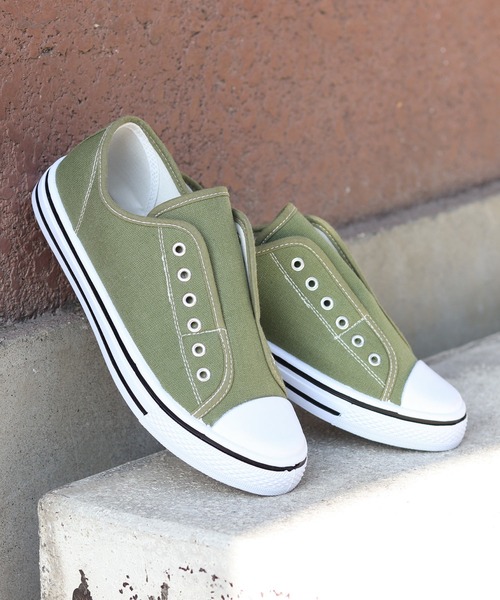 AAA+（サンエープラス）の「AAA+ / ローテクスリッポンスニーカー（スリッポン・レディース・ブラック/ホワイト/ブラック×ブラック/ベージュ/カーキ/レッド/ネイビー/キナリ/グリーン/ライトブルー/グレー・44/40/42/34/36/38）」の7枚目の写真