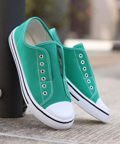 AAA+（サンエープラス）の「AAA+ / ローテクスリッポンスニーカー（スリッポン・レディース・ブラック/ホワイト/ブラック×ブラック/ベージュ/カーキ/レッド/ネイビー/キナリ/グリーン/ライトブルー/グレー・44/40/42/34/36/38）」の8枚目の写真