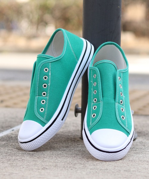 AAA+（サンエープラス）の「AAA+ / ローテクスリッポンスニーカー（スリッポン・レディース・ブラック/ホワイト/ブラック×ブラック/ベージュ/カーキ/レッド/ネイビー/キナリ/グリーン/ライトブルー/グレー・44/40/42/34/36/38）」の18枚目の写真