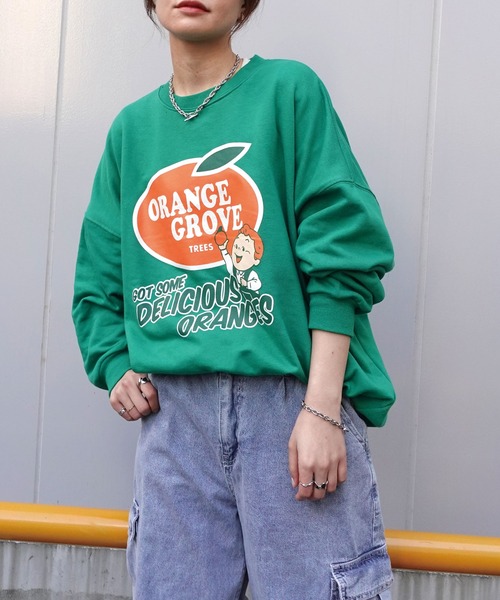 CORNERS（コーナーズ）の「ORANGEGROVEプリントオーパーサイズスウェット（スウェット・レディース・ネイビー/ピンク/ターコイズブルー/グリーン/オートミール・FREE）」の3枚目の写真