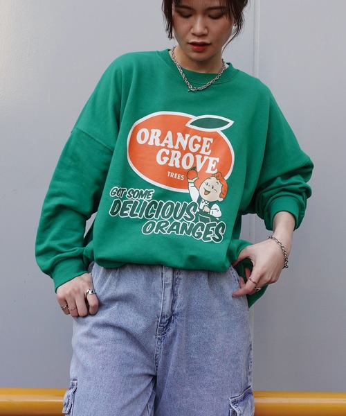 CORNERS（コーナーズ）の「ORANGEGROVEプリントオーパーサイズスウェット（スウェット・レディース・ネイビー/ピンク/ターコイズブルー/グリーン/オートミール・FREE）」の6枚目の写真