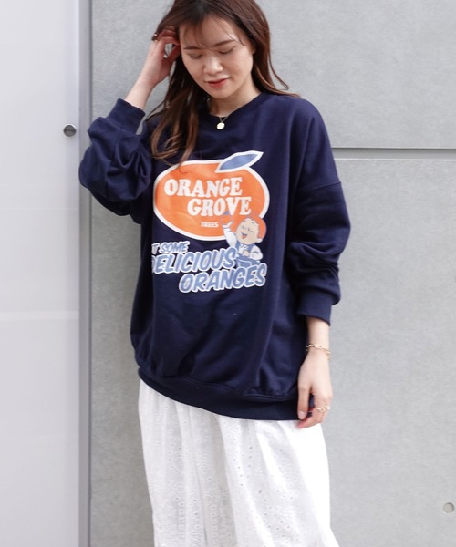 CORNERS（コーナーズ）の「ORANGEGROVEプリントオーパーサイズスウェット（スウェット・レディース・ネイビー/ピンク/ターコイズブルー/グリーン/オートミール・FREE）」の18枚目の写真