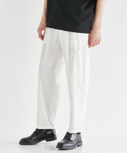 CITY TOKYO（シティトウキョウ）の「ワイドテーパードアンクルパンツ（スラックス・メンズ・ライトブルーグレー/ブラック/ホワイト・1/2/3）」の2枚目の写真