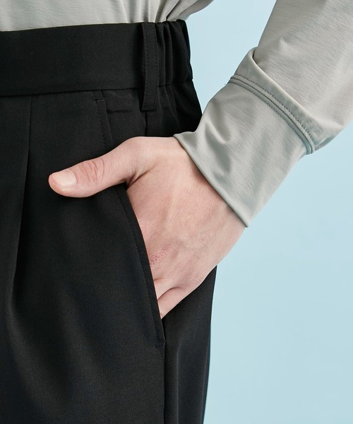 CITY TOKYO（シティトウキョウ）の「ワイドテーパードアンクルパンツ（スラックス・メンズ・ライトブルーグレー/ブラック/ホワイト・1/2/3）」の19枚目の写真