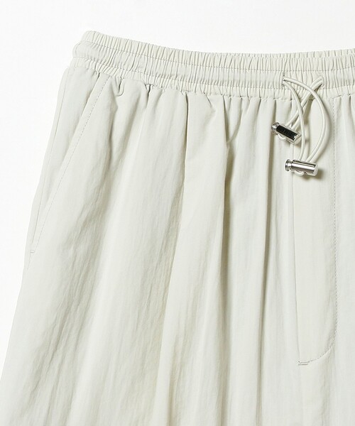 Ray BEAMS(レイビームス)の「Ray BEAMS / カーゴ ワイド パンツ(カーゴパンツ・レディース・オフホワイト/ピンク・1/0)」の19枚目の写真