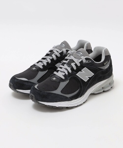 SHIPS(シップス)の「NEW BALANCE: M2002RX(スニーカー・メンズ・グレー/ブラック・10/11/9/8)」の2枚目の写真